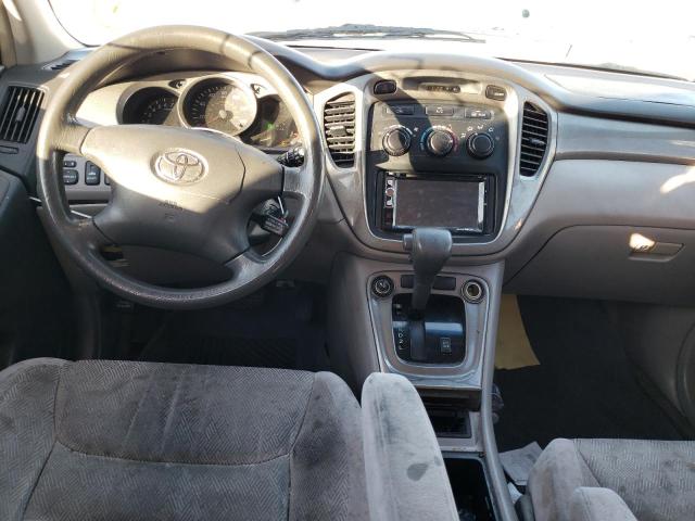 Photo 8 from auction – 2003 TOYOTA HIGHLANDER with VIN JTEGF21A030116945