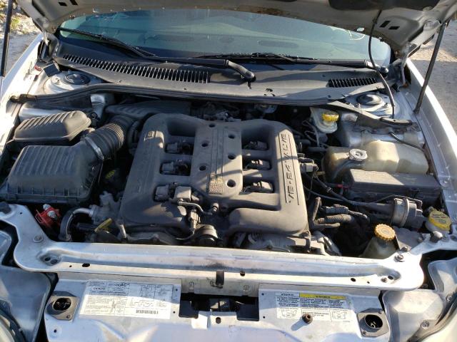 Photo 11 from auction – 2003 CHRYSLER CONCORDE L with VIN 2C3HD56G33H539922