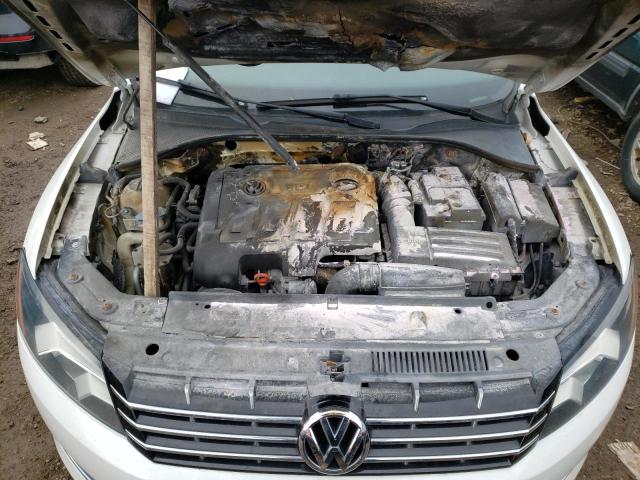 Photo 11 from auction – 2014 VOLKSWAGEN PASSAT SE with VIN 1VWBN7A3XEC008427