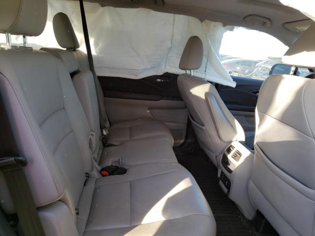 Photo 11 from auction – 2017 HONDA PILOT TOUR with VIN 5FNYF6H97HB041326