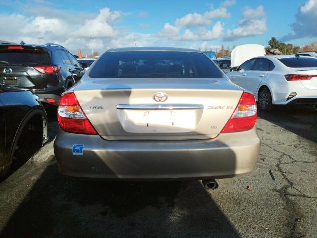 Photo 6 from auction – 2004 TOYOTA CAMRY LE with VIN 4T1BF30K64U076844