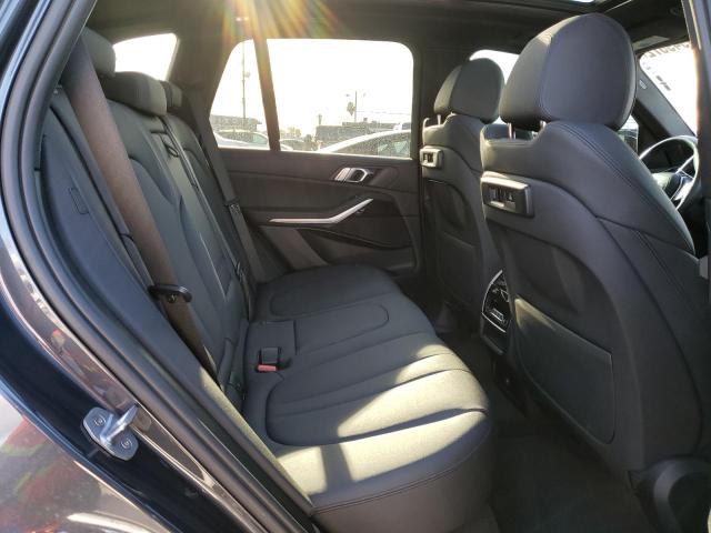 Photo 11 from auction – 2019 BMW X5 XDRIVE4 with VIN 5UXCR6C56KLL39004