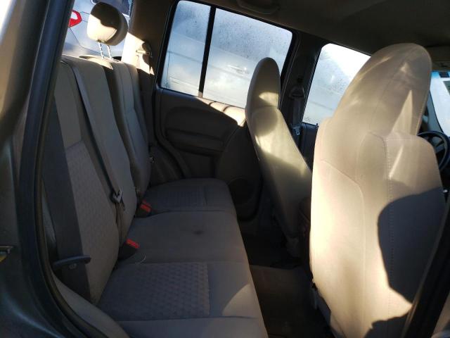 Photo 11 from auction – 2005 JEEP LIBERT with VIN 1J4GL48K95W700990