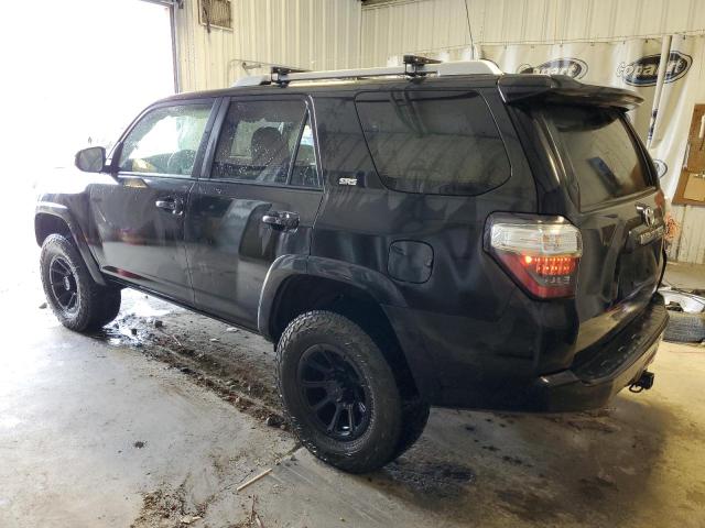 Photo 2 from auction – 2015 TOYOTA 4RUNNER SR with VIN JTEZU5JR4F5088659
