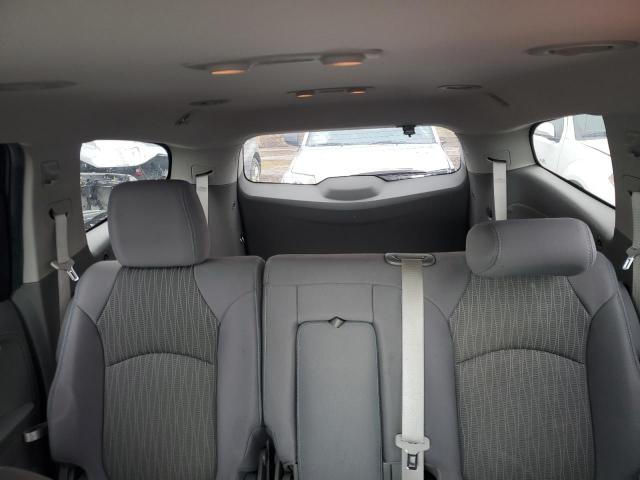 Photo 10 from auction – 2015 CHEVROLET TRAVERSE L with VIN 1GNKVFKDXFJ169059