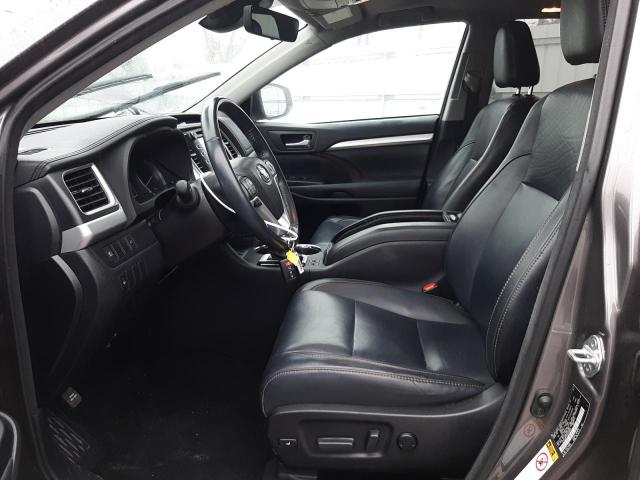 Photo 7 from auction – 2017 TOYOTA HIGHLANDER with VIN 5TDJGRFH4HS030404