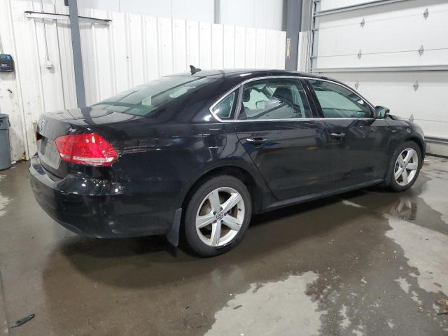 Photo 3 from auction – 2015 VOLKSWAGEN PASSAT S with VIN 1VWAT7A37FC119326
