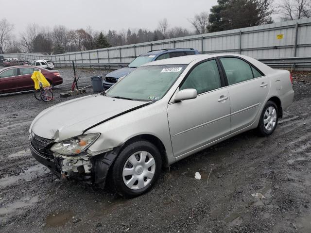 TOYOTA CAMRY LE 2004 with VIN 4T1BE32K54U808395 - Photo from auction