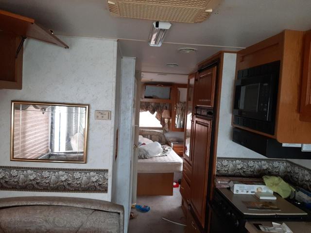 Photo 6 from auction – 1999 FOUR INFINITY with VIN 3FCMF53S4XJA32680