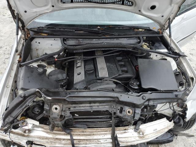 Photo 11 from auction – 2002 BMW 325 I with VIN WBAEV33402KL77407