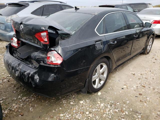 Photo 3 from auction – 2015 VOLKSWAGEN PASSAT S with VIN 1VWAS7A33FC112053