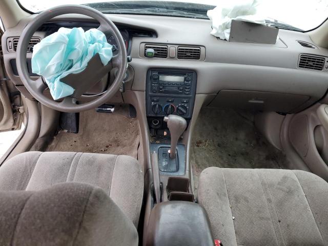 Photo 8 from auction – 2000 TOYOTA CAMRY LE with VIN 4T1BF22K0YU935410