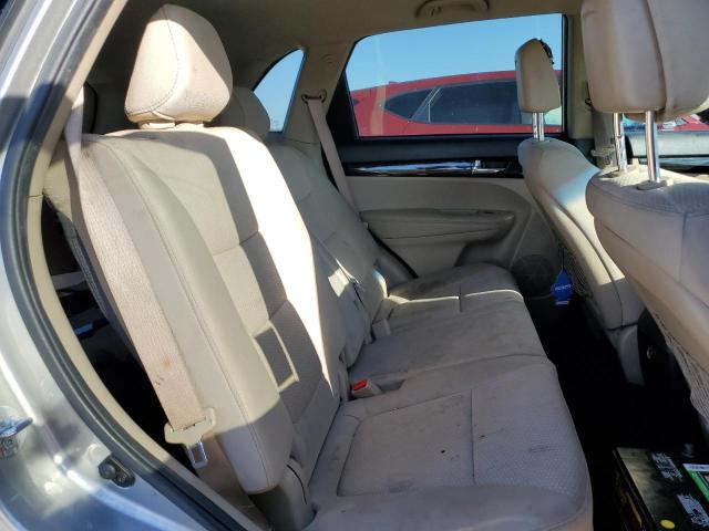 Photo 11 from auction – 2013 KIA SORENTO LX with VIN 5XYKTCA64DG310477