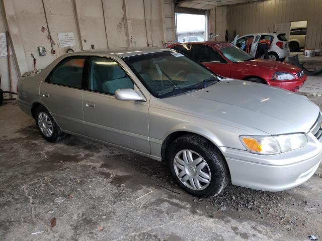Photo 4 from auction – 2001 TOYOTA CAMRY CE with VIN 4T1BG22K41U777589