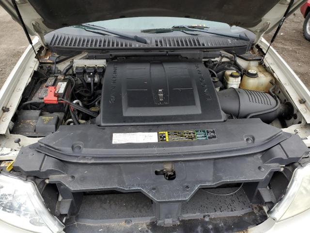 Photo 12 from auction – 2005 LINCOLN NAVIGATOR with VIN 5LMFU28575LJ02405