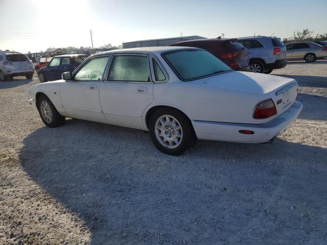 Photo 2 from auction – 2001 JAGUAR XJ8 with VIN SAJDA14C01LF22205