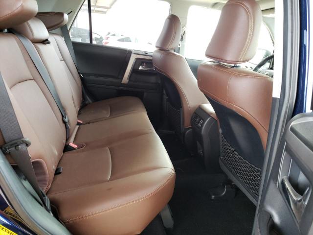 Photo 11 from auction – 2020 TOYOTA 4RUNNER SR with VIN JTEBU5JR3L5832295