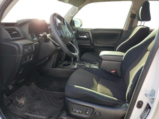Photo 7 from auction – 2015 TOYOTA 4RUNNER SR with VIN JTEBU5JR7F5227572