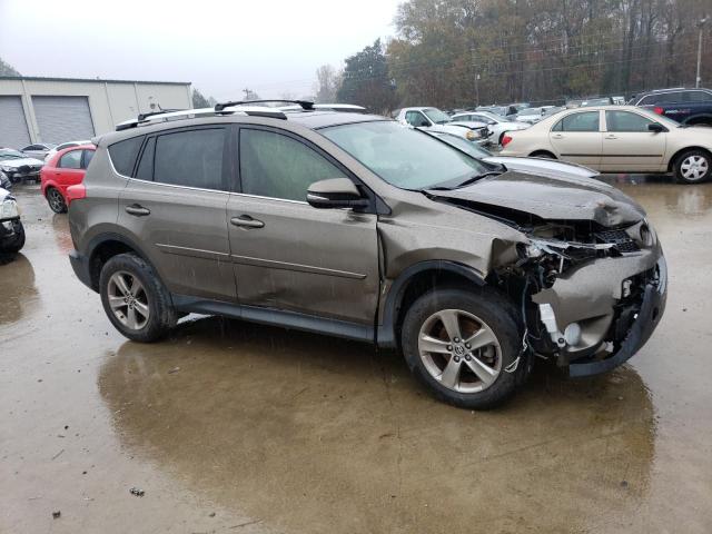 Photo 4 from auction – 2015 TOYOTA RAV4 XLE with VIN JTMWFREV6FD080164