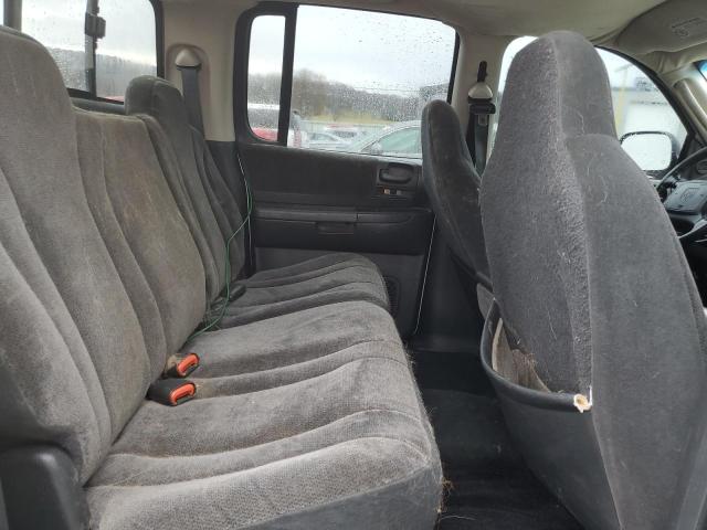 Photo 10 from auction – 2002 DODGE DAKOTA with VIN 1B7HG48N82S717131