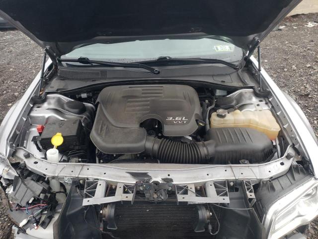 Photo 11 from auction – 2017 CHRYSLER 300C with VIN 2C3CCAKG8HH566648