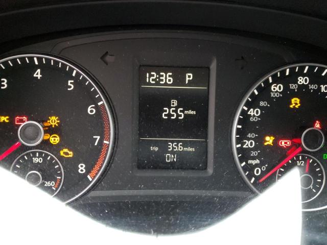 Photo 9 from auction – 2015 VOLKSWAGEN PASSAT S with VIN 1VWAT7A36FC113100