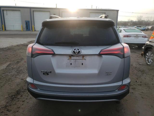 Photo 6 from auction – 2017 TOYOTA RAV4 XLE with VIN 2T3RFREV1HW677239