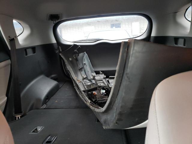 Photo 10 from auction – 2018 HYUNDAI TUCSON SEL with VIN KM8J3CA44JU773025