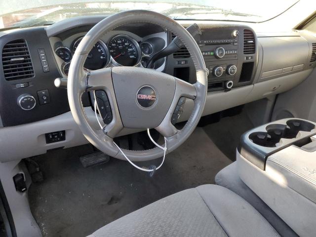 Photo 8 from auction – 2007 GMC SIERRA C25 with VIN 1GTHC24K67E601055