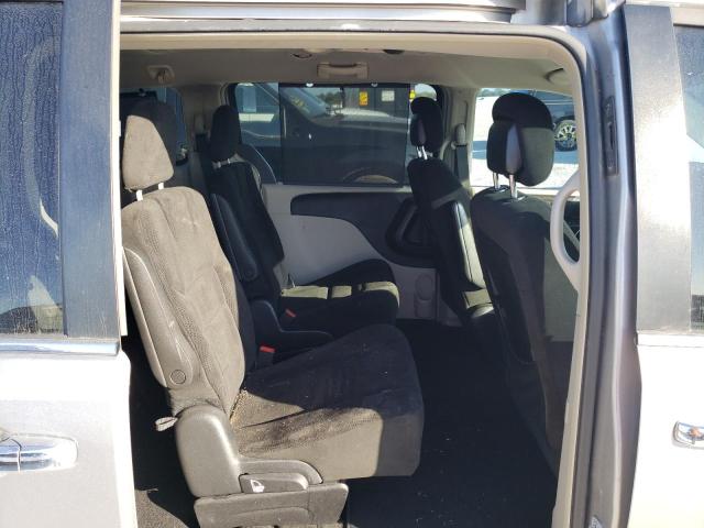 Photo 11 from auction – 2016 CHRYSLER TOWN & COU with VIN 2C4RC1BG7GR221657