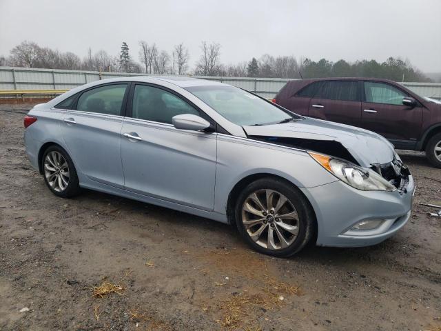 Photo 4 from auction – 2012 HYUNDAI SONATA SE with VIN 5NPEC4AB5CH443787