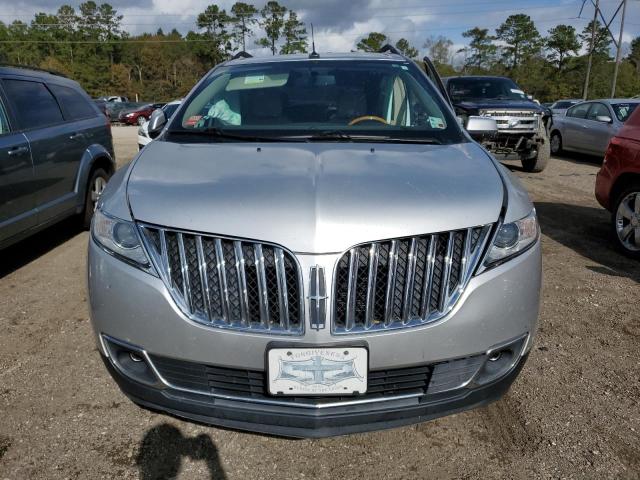 Photo 5 from auction – 2013 LINCOLN MKX with VIN 2LMDJ6JKXDBL48507