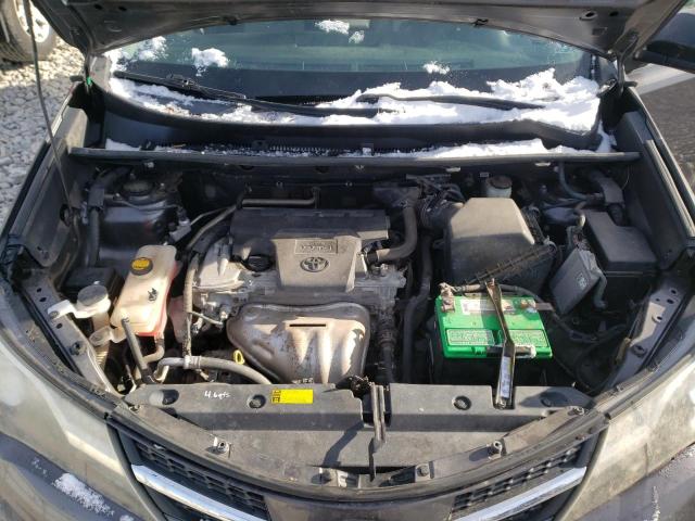 Photo 12 from auction – 2015 TOYOTA RAV4 LE with VIN 2T3BFREV4FW334620