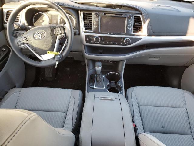 Photo 8 from auction – 2018 TOYOTA HIGHLANDER with VIN 5TDZZRFH2JS284860