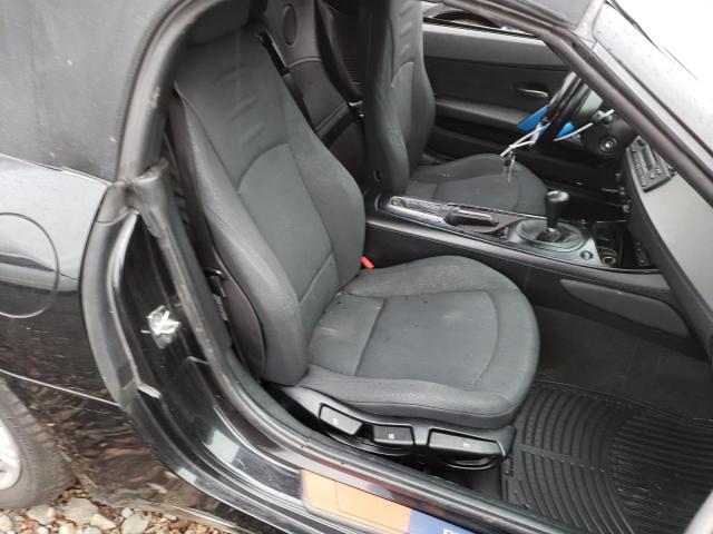 Photo 10 from auction – 2005 BMW Z4 2.5 with VIN 4USBT33525LR69792