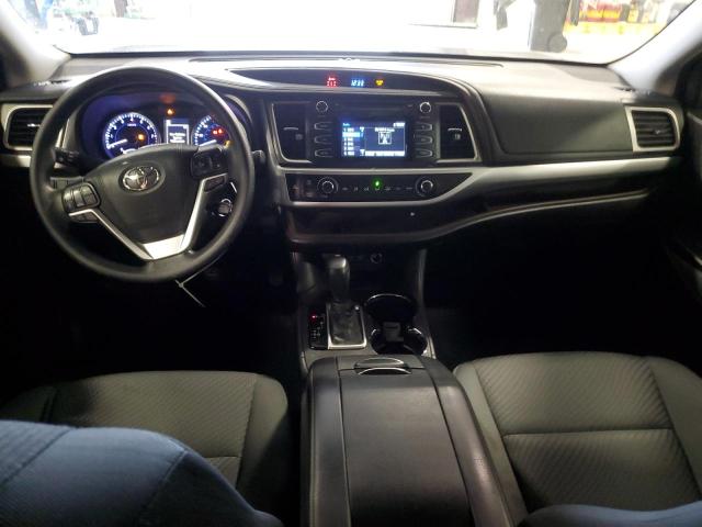 Photo 8 from auction – 2018 TOYOTA HIGHLANDER with VIN 5TDZZRFH0JS244342