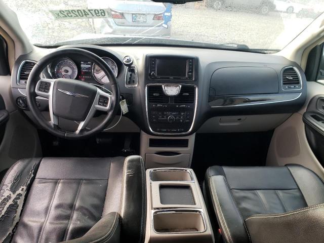 Photo 8 from auction – 2014 CHRYSLER TOWN & COU with VIN 2C4RC1BG2ER132429