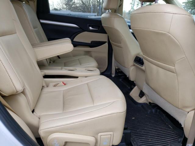 Photo 11 from auction – 2019 TOYOTA HIGHLANDER with VIN 5TDJZRFHXKS591966