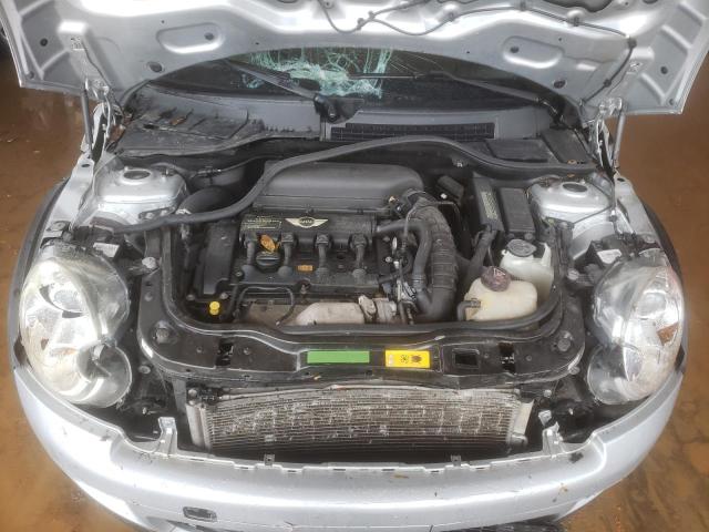 Photo 11 from auction – 2010 MINI COOPER S with VIN WMWMS3C59ATZ85612