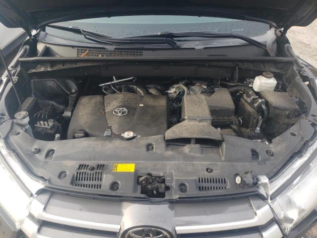 Photo 12 from auction – 2019 TOYOTA HIGHLANDER with VIN 5TDJZRFH9KS947050