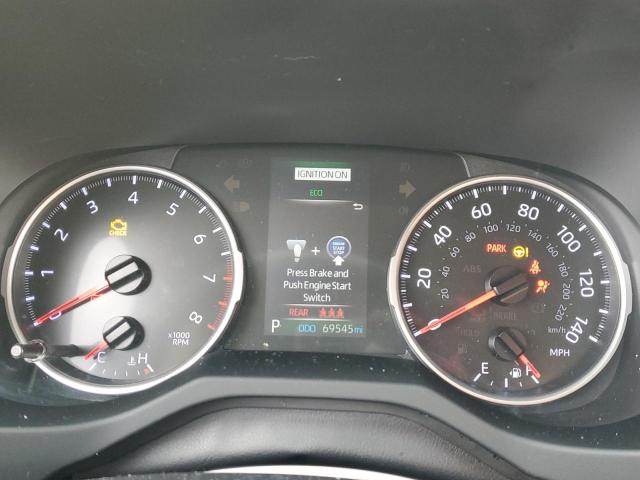 Photo 9 from auction – 2019 TOYOTA RAV4 XLE with VIN JTMW1RFV2KD031065