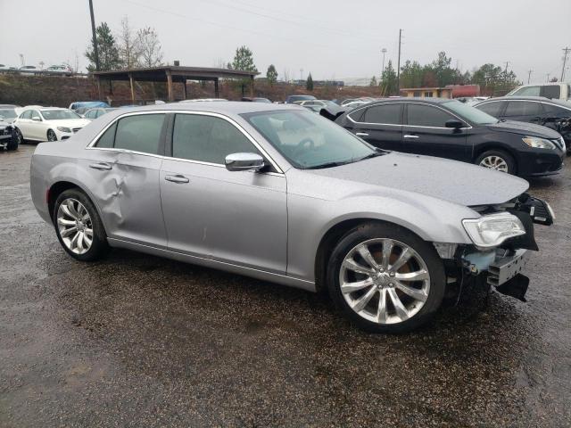 Photo 4 from auction – 2018 CHRYSLER 300 TOURIN with VIN 2C3CCAAG5JH190885