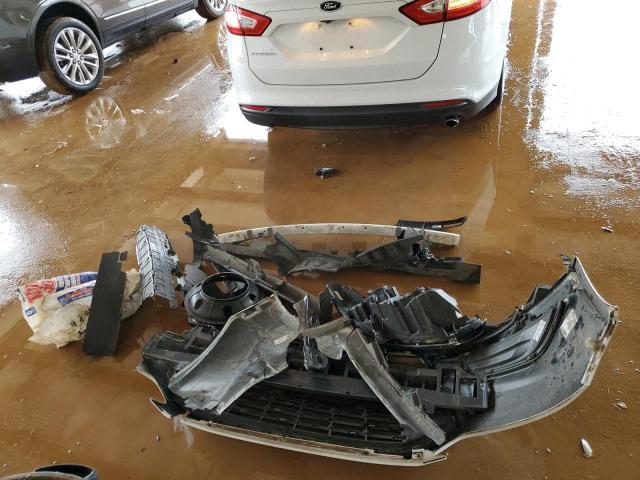 Photo 12 from auction – 2015 FORD FUSION S with VIN 1FA6P0G73F5122880