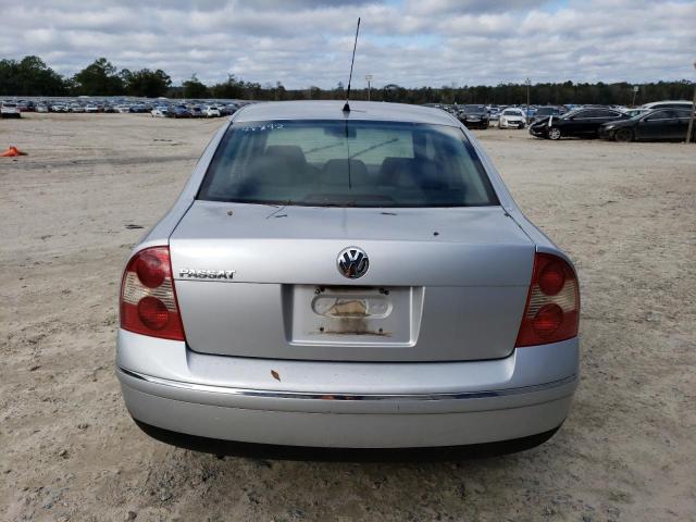 Photo 6 from auction – 2005 VOLKSWAGEN PASSAT GLS with VIN WVWAD63B85E090792