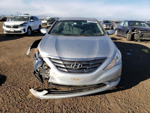 Photo 5 from auction – 2013 HYUNDAI SONATA with VIN 5NPEC4AC0DH733980