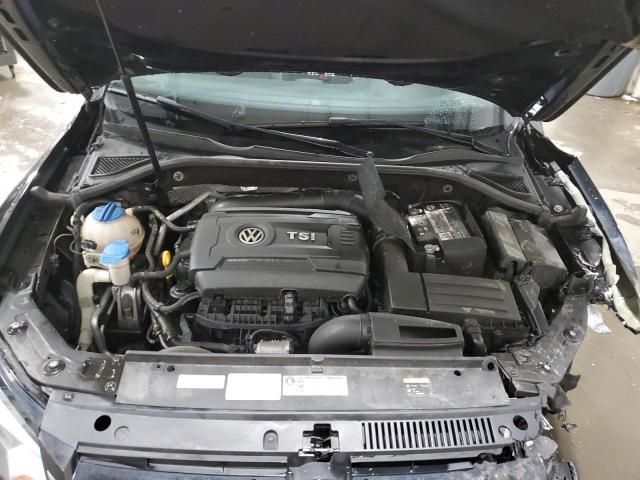 Photo 11 from auction – 2015 VOLKSWAGEN PASSAT S with VIN 1VWAT7A37FC119326