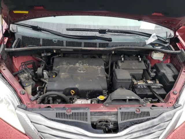 Photo 12 from auction – 2011 TOYOTA SIENNA XLE with VIN 5TDYK3DC7BS093649