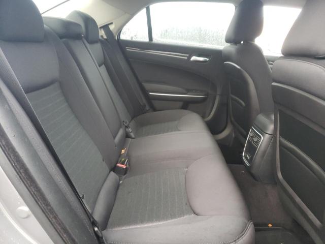 Photo 10 from auction – 2018 CHRYSLER 300 TOURIN with VIN 2C3CCAAG5JH190885