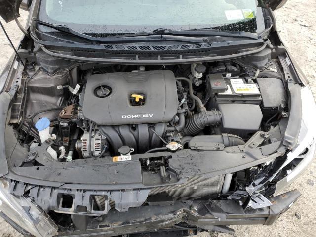 Photo 11 from auction – 2017 KIA FORTE LX with VIN 3KPFK4A78HE150741