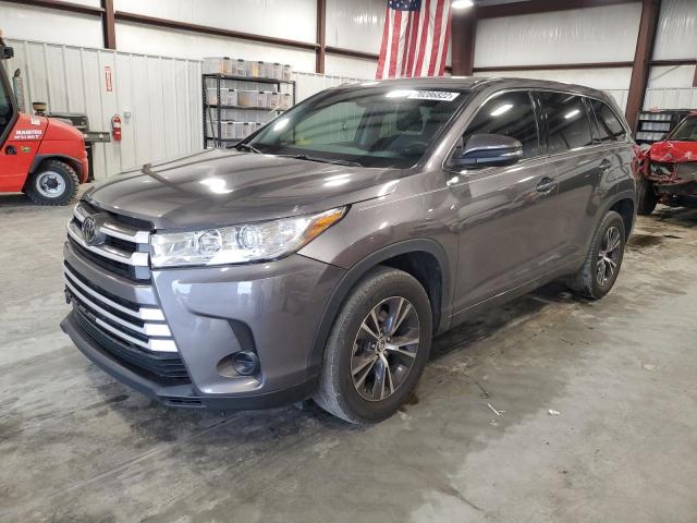 TOYOTA HIGHLANDER 2018 with VIN 5TDZZRFH0JS244342 - Photo from auction